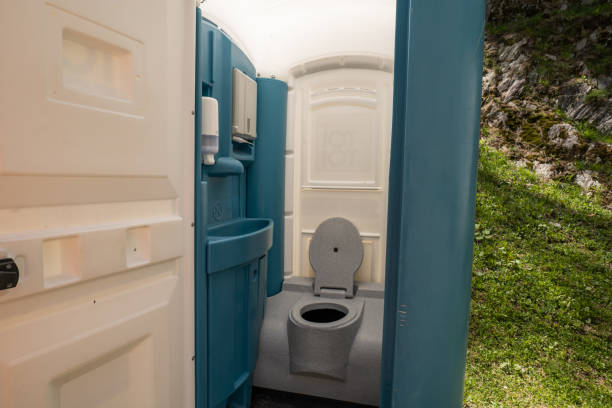 Best Porta potty cleaning services  in Mount Vista, WA