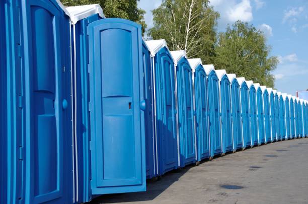 Best Portable restroom trailer rental  in Mount Vista, WA